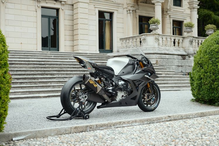 BMW Concept RR