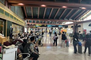 Bandara Soetta Masih Ditutup hingga 17.30 WIB akibat Abu Vulkanik
