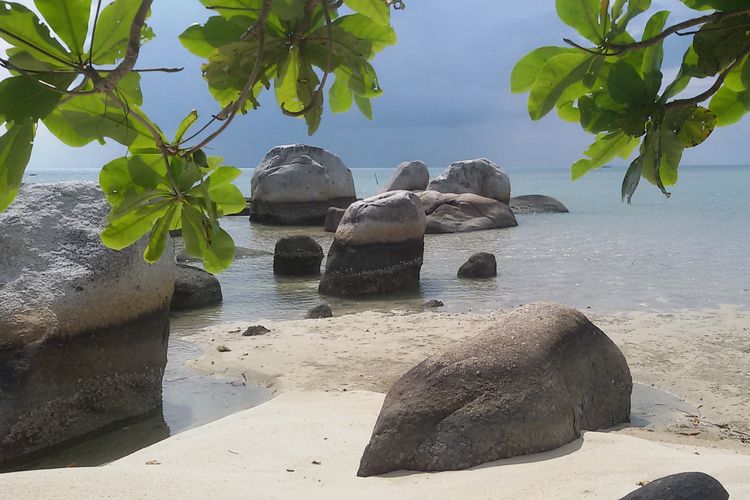 Pantai Marang Buluh, Pulau Seliu, Belitung, Selasa (21/5/2019).