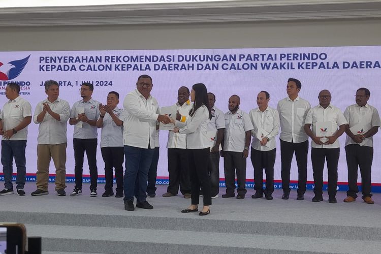 Dewan Pimpinan Pusat (DPP) Partai Persatuan Indonesia (Perindo) mengeluarkan dukungan untuk calon 45 gubernur dan calon bupati/wali kota, Senin (1/7/2024).