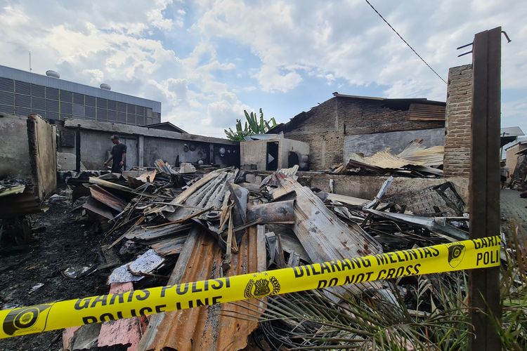 Kronologi Anak Bakar Rumah Orangtua di Deli Serdang, Pelaku Sempat Duduk Santai Saat Api Membesar