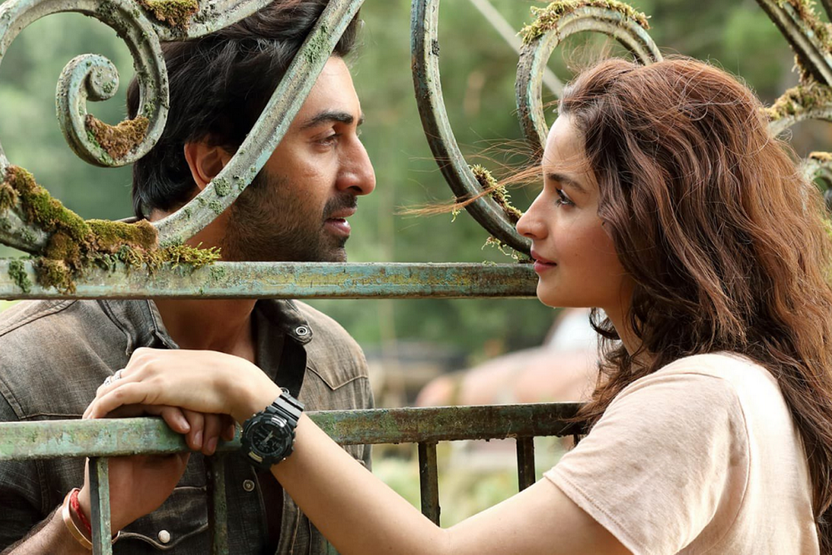 Jadwal Tayang Brahmastra: Part One – Shiva, Dibintangi Alia Bhatt dan  Ranbir Kapoor