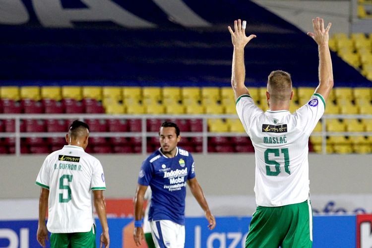 Pemain asing PSS Sleman Mario Maslac saat pertandingan pekan 8 Liga 1 2021-2022 melawan Persib Bandung yang berakhir dengan skor 4-2 di Stadion Manahan Solo, Jumat (22/10/2021) malam.