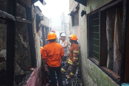 Kronologi Terbakarnya 25 Rumah di Kosambi Bandung