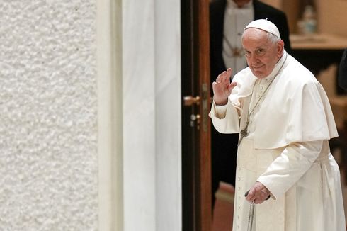 Paus Fransiskus Operasi Hernia, Langsung Bercanda Setelah Sadar