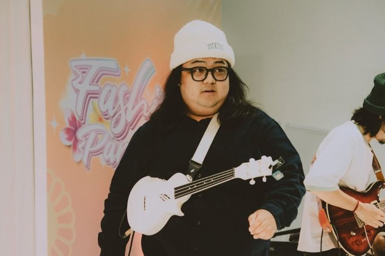 Tangis Kekasih Gustiwiw Pecah di Rumah Duka