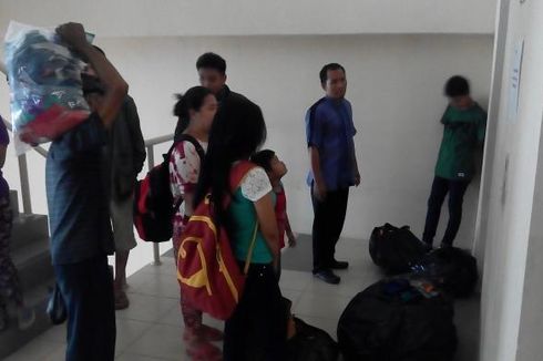 Repotnya Warga Kampung Pulo Pindah ke Rusun Jatinegara Barat
