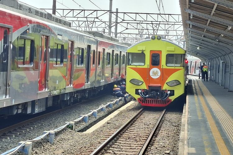 KRL Anjlok di Stasiun Jakarta Kota, Kereta Rescue Djoko Tingkir Dikerahkan