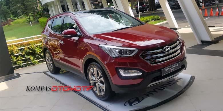 Hyundai Santa Fe Dspec resmi meluncur di Indonesia, Selasa (10/3/2015). 