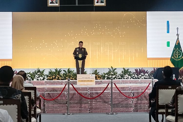 Barang Rampasan Koruptor Nyaris “Sold Out” Total Lewat Lelang Kejagung