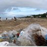 80 Ton Sampah Terdampar di Pantai Kuta hingga Seminyak