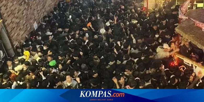 Refleksi Pandemi: Ada Apa dengan Kerumunan?
