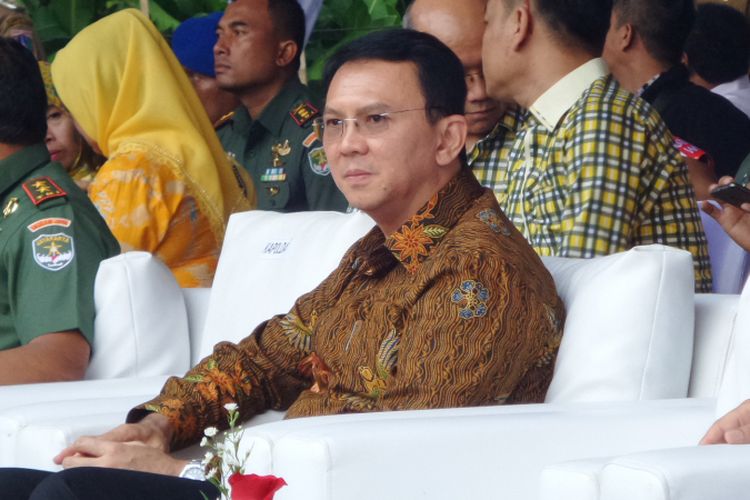 Gubernur DKI Jakarta Basuki Tjahaja Purnama saat menghadiri deklarasi Pilkada damai di Monas, Jakarta Pusat, Senin (17/4/2017).
