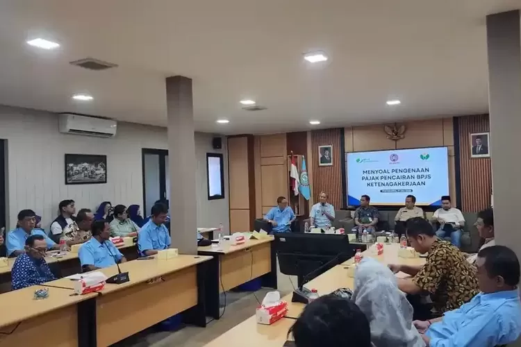 JHT Dipotong Pajak, Buruh Yogyakarta Protes: Uang Hasil Keringat Sendiri Kok Dipajaki?