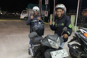 Cerita Anto, 'Curi Start' Mudik Lebaran Naik Motor dengan Anak Lintasi Arteri Pantura Indramayu