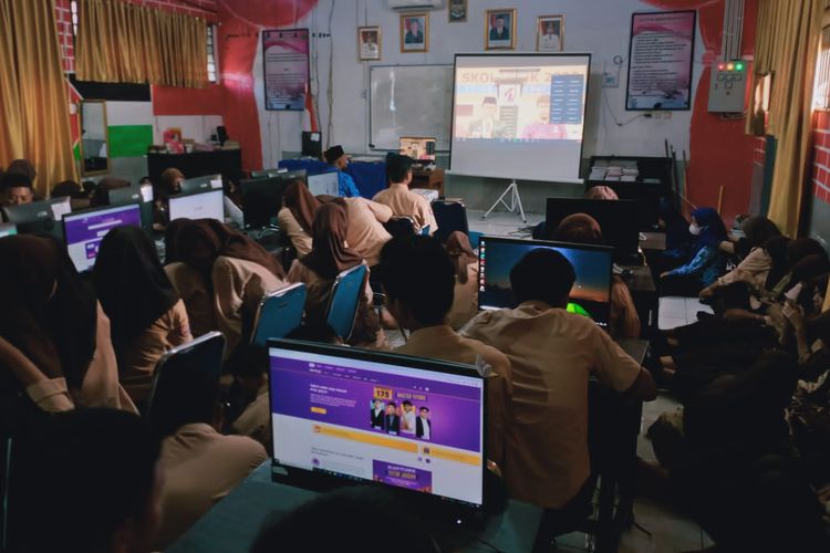 Zenius bekerja sama dengan Dinas Pendidikan Provinsi Sulawesi Selatan (Disdik Sulsel) meningkatkan kualitas pendidikan bagi siswa dan guru.