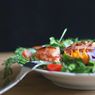 5 Resep Salad Segar dan Lezat dengan Kadar Protein Tinggi