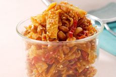 Resep Kulit Pangsit Goreng Bumbu Sambal Goreng, Ide Camilan Kemasan