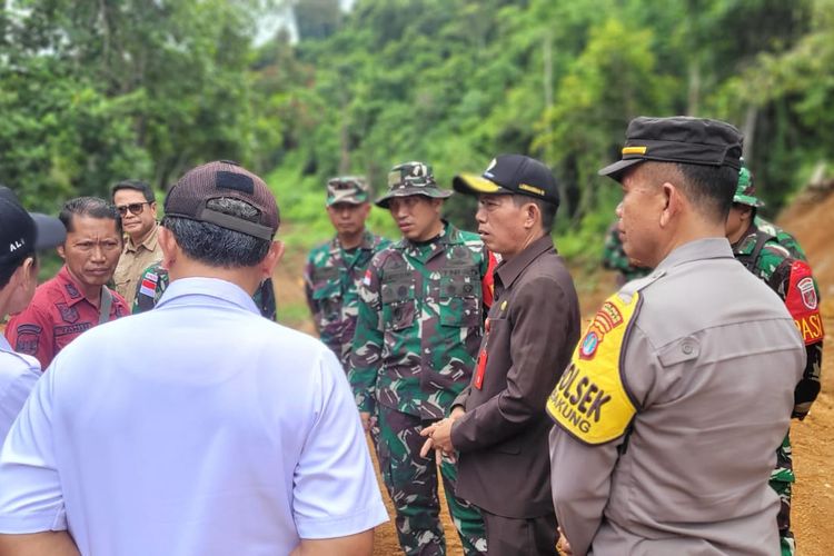 Urun rembug TNI dan masyarakat sasaran TMMD ke 120, Kodim 0911 Nunukan sasar desa langganan banjir di pelosok Sembakung