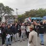 Mahasiswa dan Pelajar Kepung Polres Demak, Tuntut Adili Kematian Driver Ojol