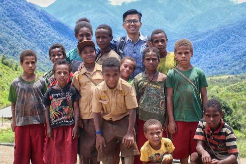 Kisah Sigit Arifianto, Guru di Papua yang Membangun Edutech 