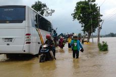 Jalan Raya Sampang-Bangkalan Lumpuh Terendam Banjir