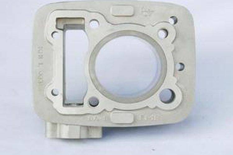 oli masuk ke ruang bakar lewat goresan di ring seher