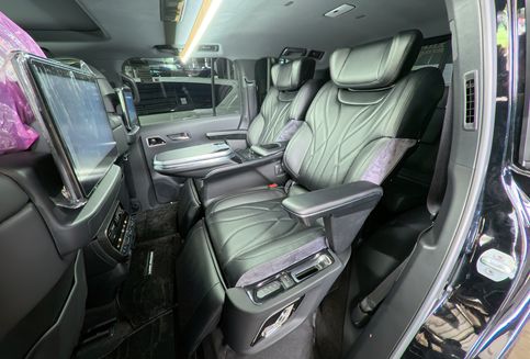 Tren Pilot Seat 2025: Modifikasi Interior Mobil Jadi Mewah