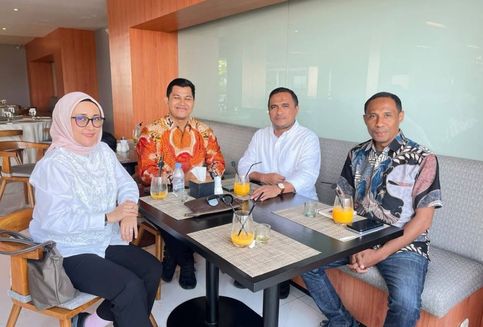 Bupati SBT Bahas Upaya Pengembangan Budaya Lokal Bersama Staf Ahli Menteri Kebudayaan