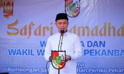 Pemkot Pekanbaru Cairkan 4 Komponen Gaji ASN, Walkot Agung Ajak Pegawai Gerakkan Ekonomi Daerah