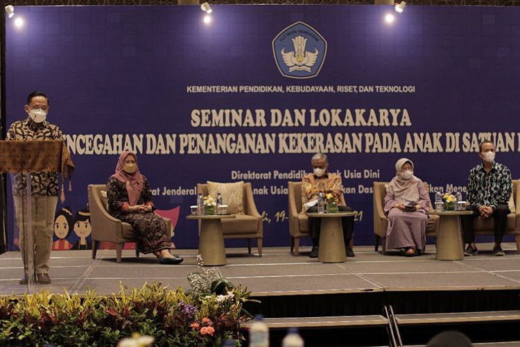 Sebanyak 120 peserta Semiloka Pencegahan dan Penanganan Kekerasan pada Anak di satuan PAUD yang berlangsung 19?21 Desember 2021 di Bali, memberikan delapan rekomendasi perubahan kebijakan terkait perlindungan anak di satuan pendidikan PAUD.