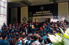 Berkaca dari AS, Banyak Kredit Macet Akibat Student Loan