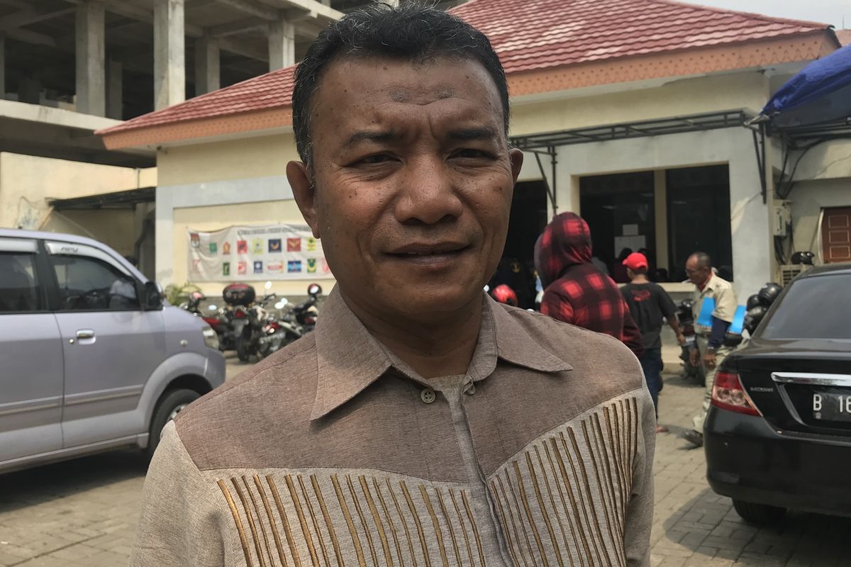 Ketua KPU Jakarta Utara Abdul Bahder mengatakan, pemilih pemula yang belum memiliki E-KTP dapat bisa melakukan pencoblosan selama memiliki surat keterangan dari Dinas Kependudukan dan Catatan Sipil (Dukcapil) bahwa mereka telah melakukan perekaman E-KTP.