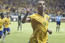 Brasil Menang, Dunga Kian Pusing 