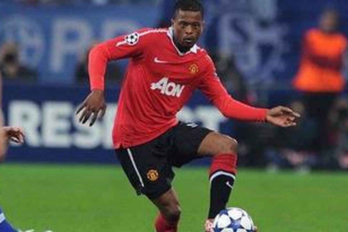 Bek Manchester United, Patrice Evra.