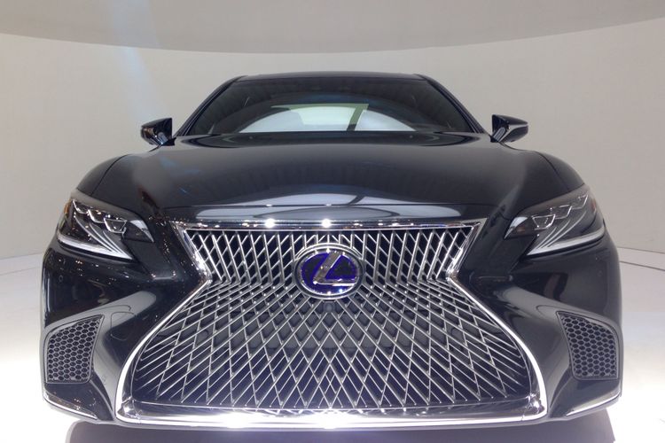 Lexus LS 500