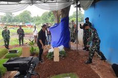 Ayah Indra Birowo Dimakamkan dengan Upacara Militer