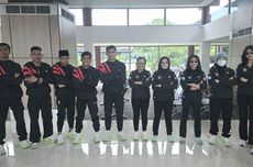 Momen Pengendara Kabur saat Kepulan Asap Panas Semeru Muncul di Jembatan