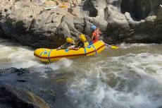 Liburan di Desa Batu Mekar Lombok, Coba Arung Jeram