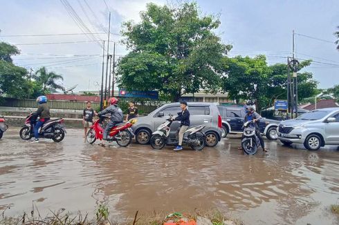 Hujan Mengguyur Banyak Daerah, Apakah Sudah Masuk Musim Penghujan?