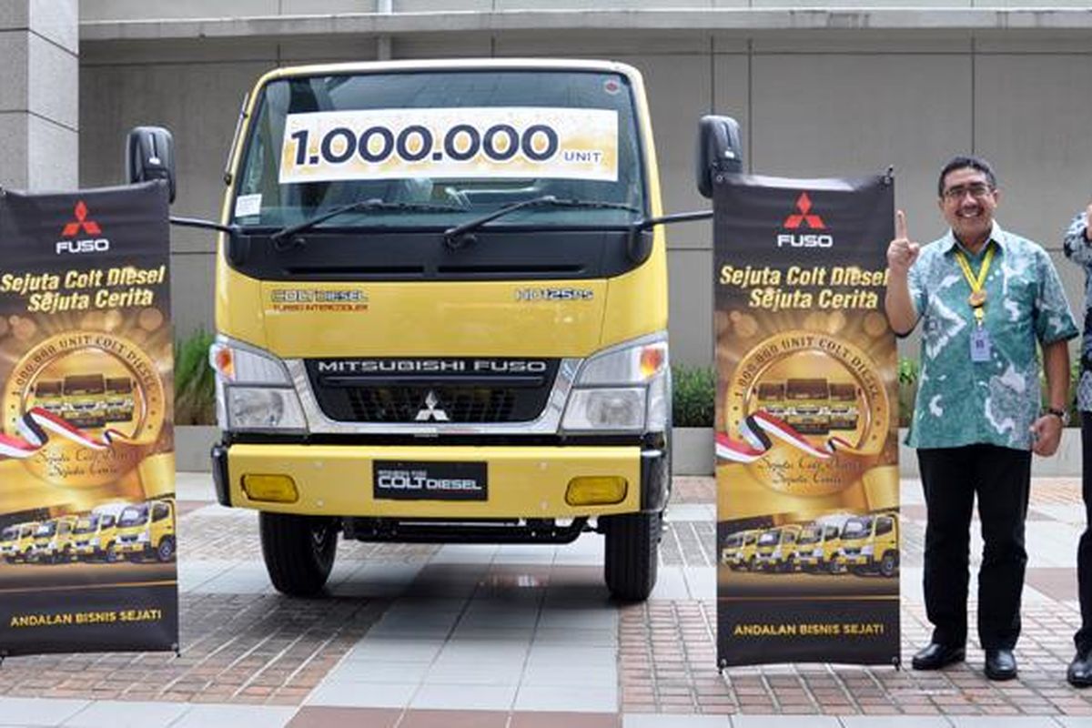 Mitsubishi Fuso Colt Diesel akhirnya mencapai penjualan 1 juta unit di Indonesia.