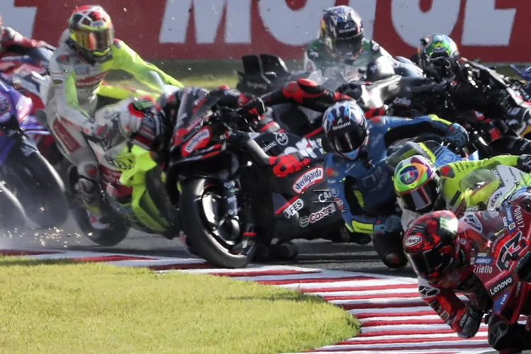Jorge Martin mengalami kecelakaan fatal pada sprint race MotoGP Jepang 2025