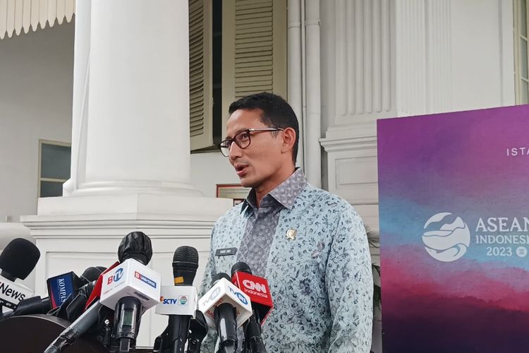 Menparekraf Sandiaga Uno di Kompleks Istana Kepresidenan, Jakarta, Senin (22/5/2023). 