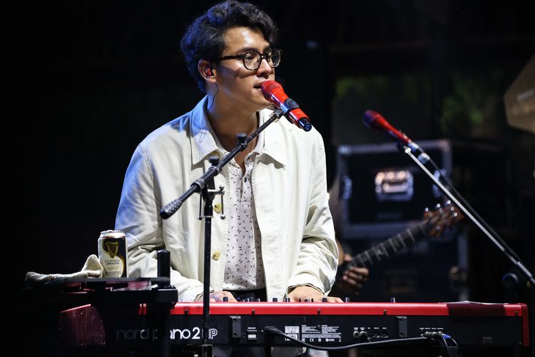 Ardhito Pramono Menyadari Cinta Sejati Jeanneta Setelah Perceraian