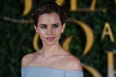 Seperti Tokoh Hermione, Emma Watson Ternyata Juga Kutu Buku