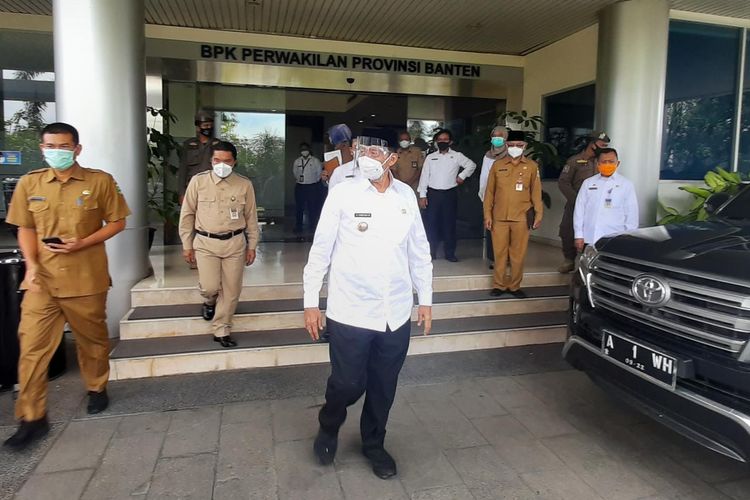 Tangerang Raya Terapkan PPKM Mikro Per Selasa, Gubernur Banten: Penyebaran Covid-19 Bergeser ke Klaster Keluarga