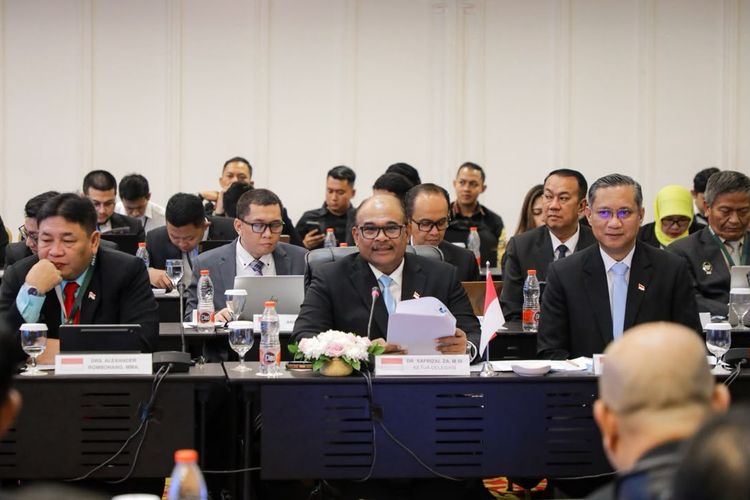 Indonesia-Malaysia Perkuat Kerja Sama Penanganan Banjir dan Karhutla di Kawasan Perbatasan