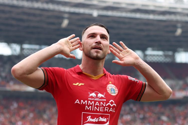 Marko Simic merayakan gol yang ia cetak pada laga Persija Jakarta vs Borneo FC di Stadion Utama Gelora Bung Karno, Jakarta, Minggu (1/3/2020).