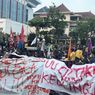 Demo Depan Kantor Gubernur Jateng, Massa Aksi Desak Mendag Lutfi Mundur dari Jabatan