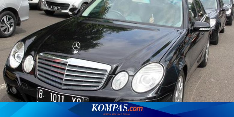 Sedan Mewah  Bekas  Taksi Camry Hanya Rp 100 Jutaan